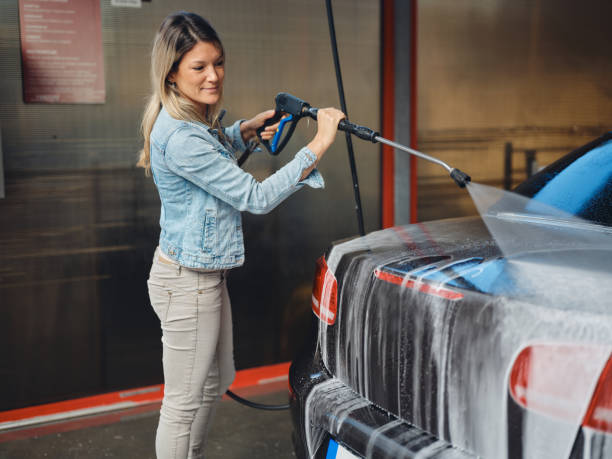 Best Garage Pressure Washing  in Pittsburg, CA